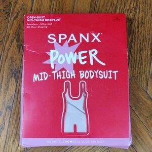 SPANX Power Open Bust Mid-Thigh Bodysuit